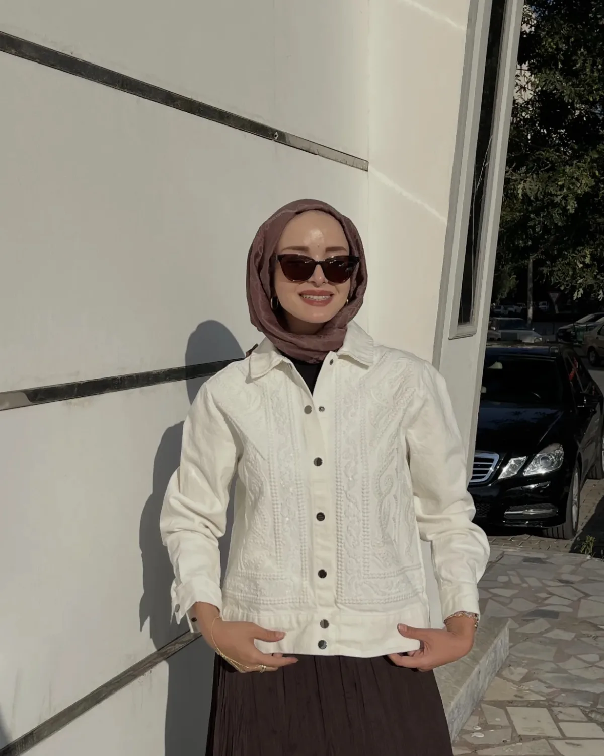 Taş ve Nakış işlemeli Kot ceket - 3